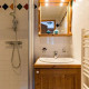 s�sz�ll�s: Le Hameau du Rocher Blanc